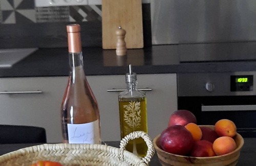 Roquevaire House | attractive country house in the heart of the Massif du Garlaban stunning .Vue