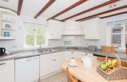 Looe House | Attractive house with lovely views