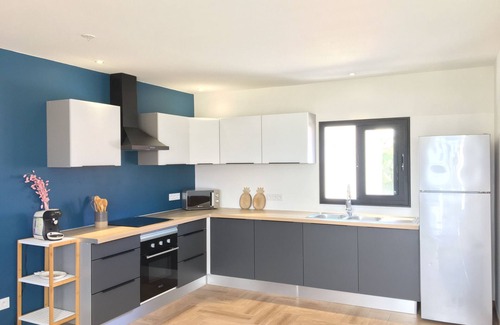 Saint-Benoit Apartment | Attractive new cocoon on the east side of the island