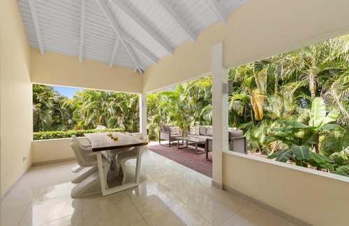 Sun Valley House | Attractive villa in resort