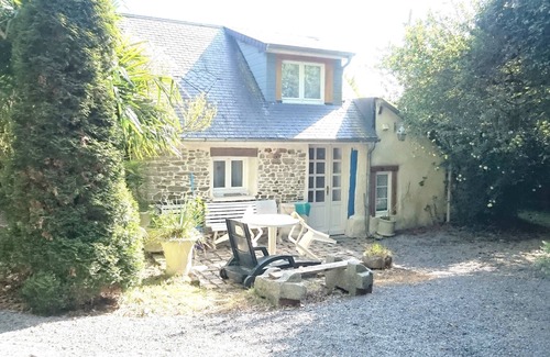 Bacilly House | attractively restored detached cottage with garden