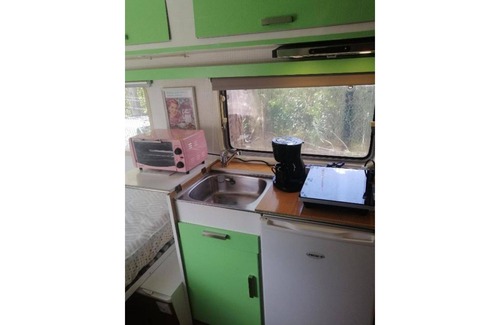 Yvoir House | ATYPICAL VINTAGE CARAVAN GITE "AU POULAILLER" WITH SWIMMING POOL.