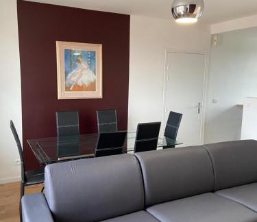 Montlucon Apartment | Au bonheur des Damiettes