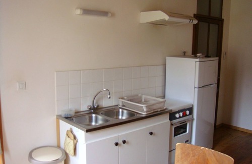 Sault-Brenaz Apartment | au Bord de la via Rhona