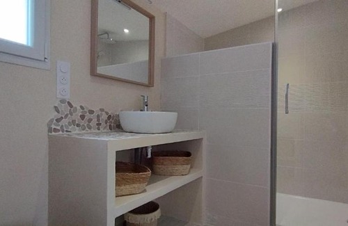 Saint-Laurent-d'Aigouze House | Au Cabanon