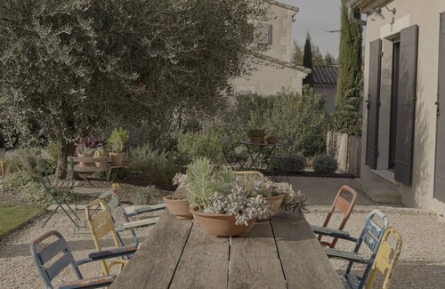 Eyragues Villa | Au Calme, Villa Avec Piscine