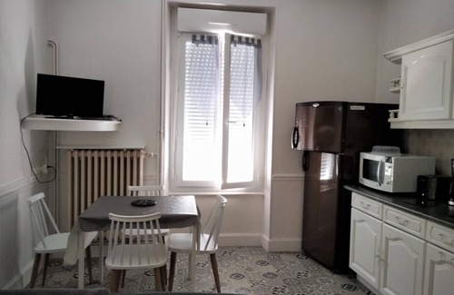 La Bourboule Condo | Au Doux Ombrages: quiet T2 on the first floor with balcony