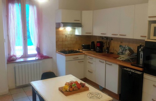 Tarascon-sur-Ariege House | AU Pied DU Chateau Miglos