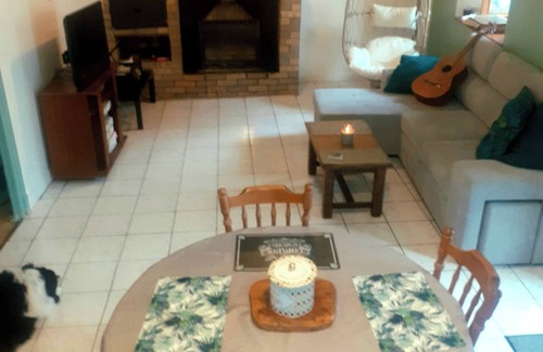 Tarascon-sur-Ariege House | AU Pied DU Chateau Miglos