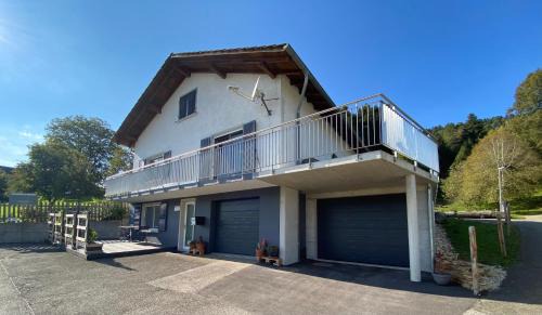 Epauvillers Apartment | Au Repaire Verdoyant