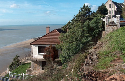 Champeaux Villa | AU ROC A PIC