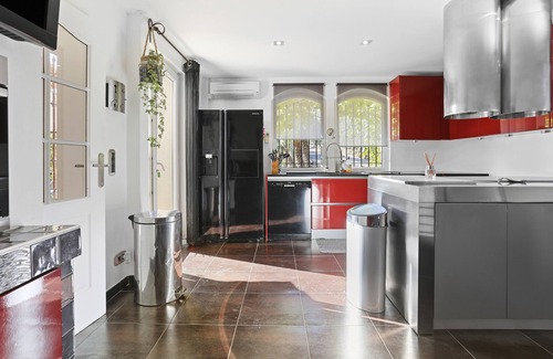 Saint-Aygulf House | Au soleil d'azur with Private Pool, Wi-Fi and Air Conditioning