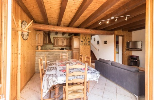 Jurvielle House | Au Village - Jurvielle