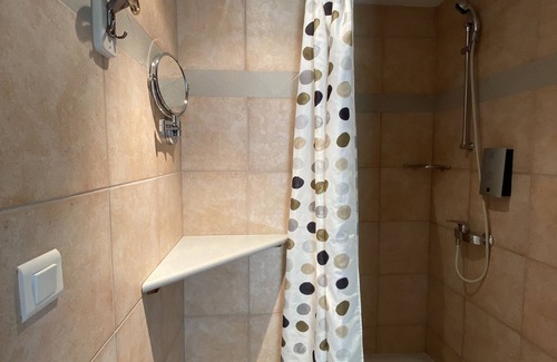 Sanilhac Hotel | Auberge de la Tour de Brison