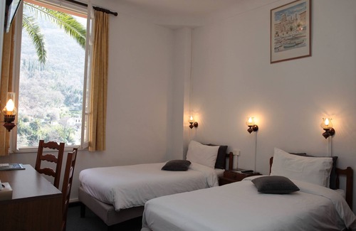 Pont du Loup Hotel | Auberge des Gorges du Loup