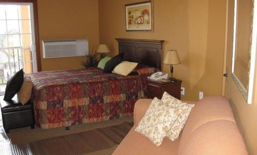 Saint-Hippolyte Hotel | Auberge du Lac Morency