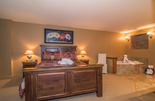 Saint-Hippolyte Hotel | Auberge du Lac Morency