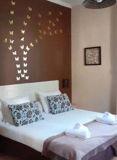 Orgon Hotel | Auberge Du Parc