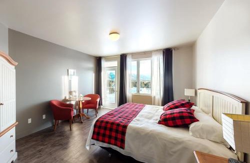 Cap-Chat Hotel | Auberge - Village Grande Nature Chic-Chocs