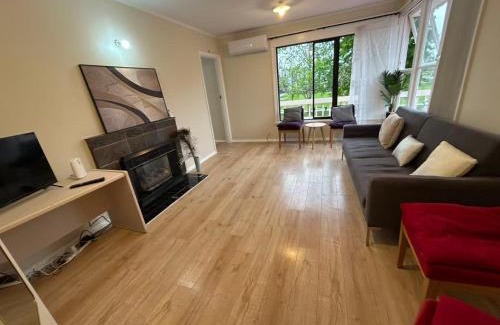 Northcote House | Auckland Northcote Holiday home