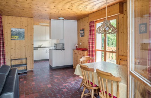 Reckingen House | Auf der March