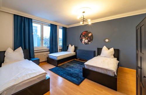 Mitte Apartment | Aufzug Balkon 75m2 Zentral
