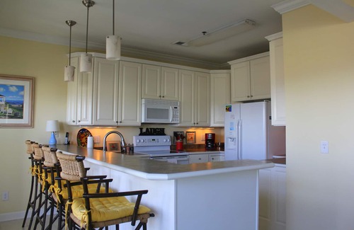 Ocean Isle Beach Condo | Aug Still Avail! Reduced Rates! Top Floor Ocean View Villa 4BR/4BA Pet Friendly