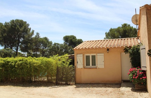 Giens House | Auguière East, house in the heart of the vineyards
