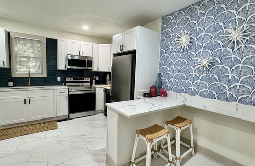 Summerville House | Augusta Charmer Perfect for Travelers/Mid Term Professionals/Families