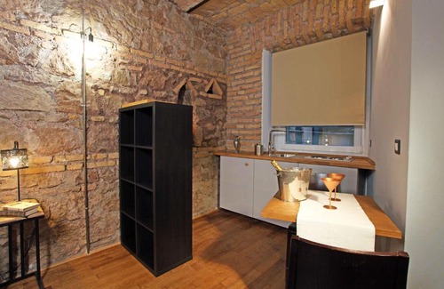 Trastevere Apartment | AUGUSTO AND LIVIA IMPERIAL HOUSE