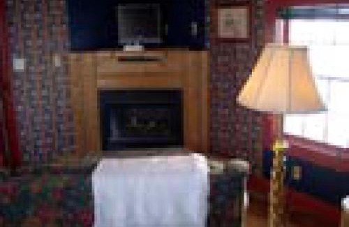 Galena House | Augustus Chetlain Home & Log Cabins