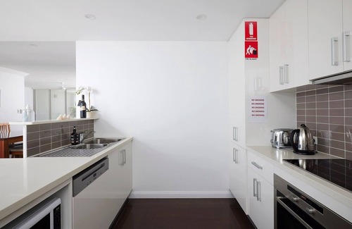 Shoal Bay House | Aura 2 apartment with Spectacular Views