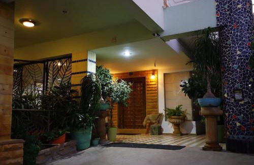 Keshav Nagar House | Aura Homestay Royal Villa