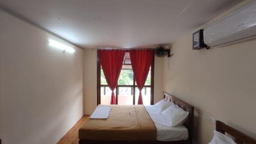 Kuilapalayam Hotel | Auro Coastal Haven