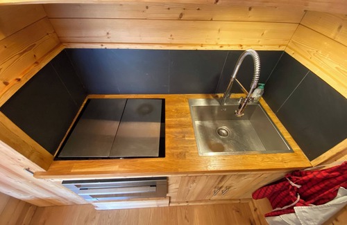 Saint-Etienne-de-Tinee Apartment | Auron: superb renovated 3/4-room chalet-style apartment for 6 people