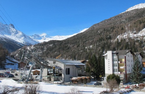 Saas Grund Apartment | Aurora Appartement FLETSCHHORN by FeWo-PLAN SAAS230