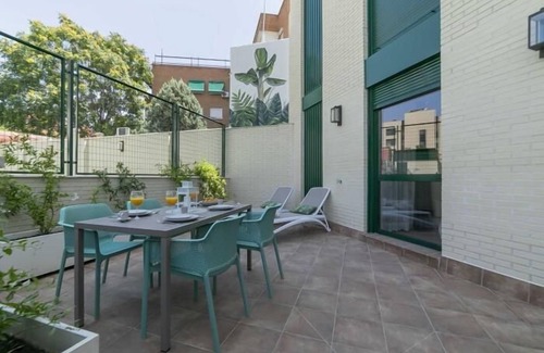 Carabanchel Apartment | Aurora Stays by Charming VI, Apartment for 4 with free parking