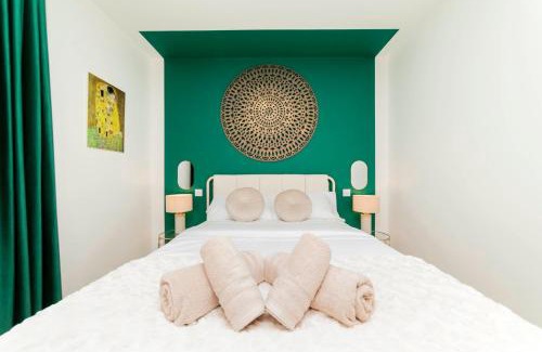 Carabanchel Apartment | Aurora Stays by Charming - Parking gratis, Piscina
