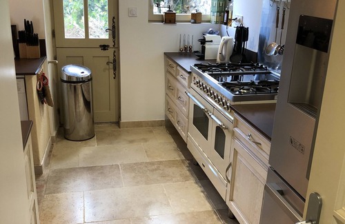 Saint-Hippolyte-de-Montaigu House | Authentic mas provençal, 2 swimming pools, grocery store on foot, village center, beautiful view
