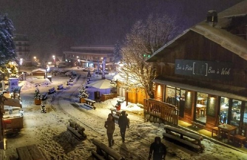Saint-Etienne-de-Tinee Ski Chalet | Authentic detached chalet on the Place d'Auron