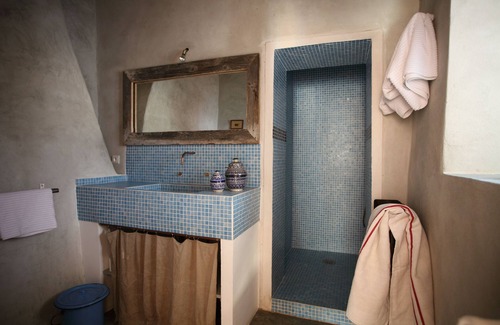 Aigaliers House | Authentic 17th century farmhouse renovated, calm, luxury and pleasure.