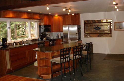 Alyeska House | Authentic Alaskan Lodge Mt. Alyeska, Girdwood, AK