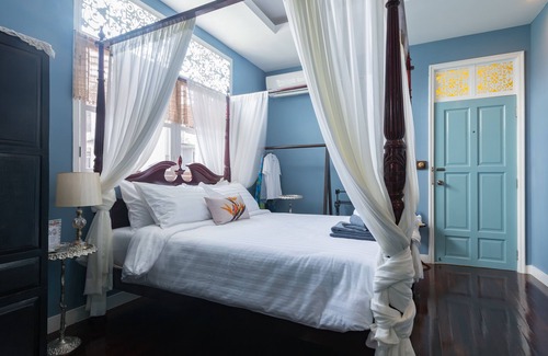 Talat Noi Bed & Breakfast | Authentic Chinese Room & Private Garden