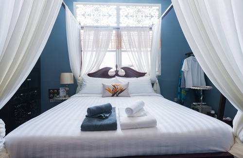 Talat Noi Bed & Breakfast | Authentic Chinese Room & Private Garden