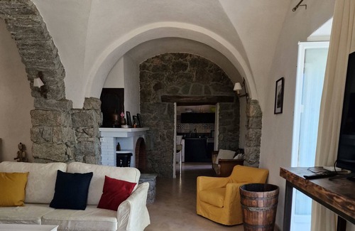 Cauro House | Authentic Corsican Sheepfold