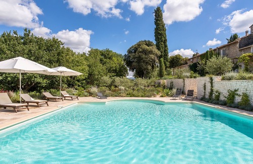 Lacoste House | Authentic Provencal farmhouse in Lacoste