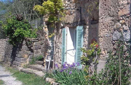Flayosc House | Authentic stone family housee in a Provence hamlet between Lorgues and Flayosc