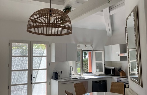 Aups Cottage | "aux 2 Chênes" Gîte de Vacances Dans le Parc Naturel du Verdon