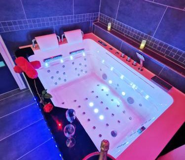 Limoges Apartment | Aux Bulles