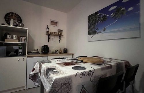 Tarascon Apartment | Aux Cœur de la Provence aux Portes de la Camargue